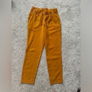 Lululemon pants. Size 4. Gold